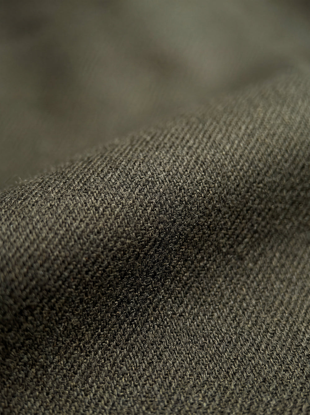 Moderne Hose aus Wollsatin - Bild 4