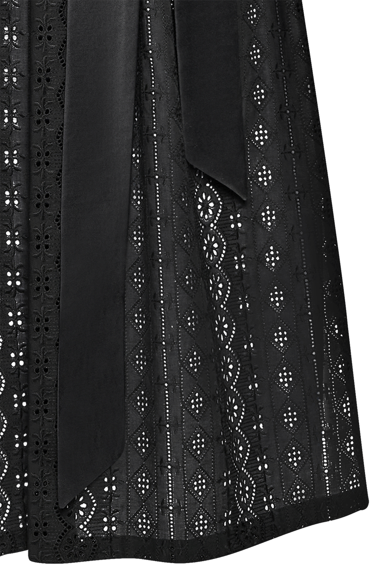 Detailreich bestickt - Translation missing: de.products.product.media.image 3