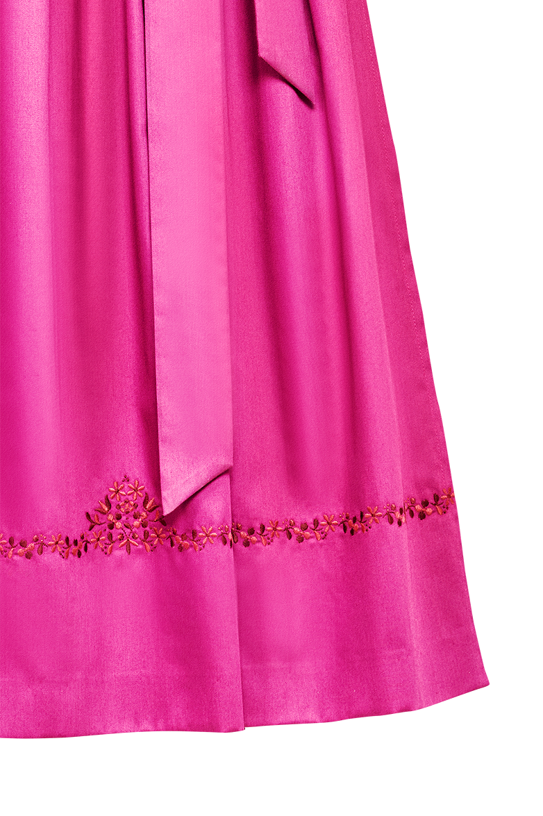 Schürze mit Model-Flachstich - Translation missing: de.products.product.media.image 3