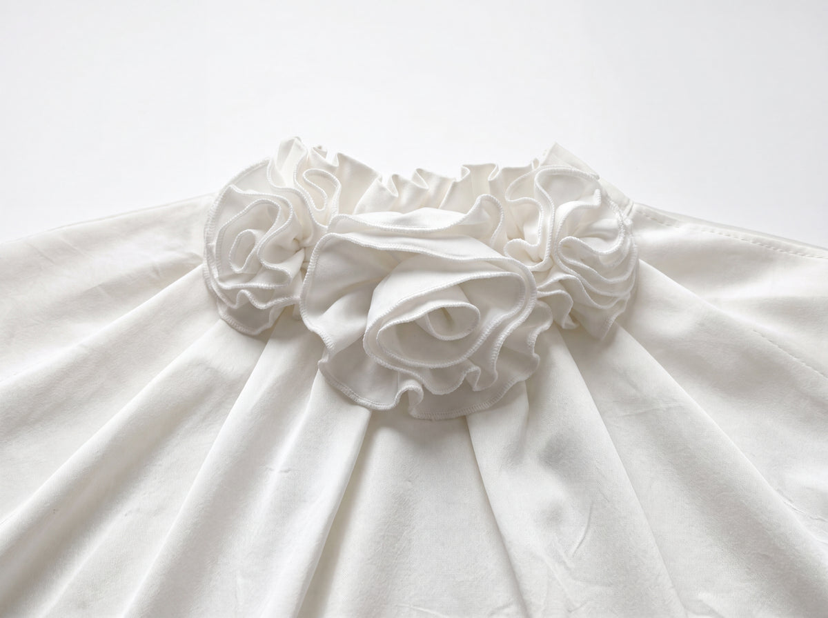 Dirndlbluse mit Rosen - Bild 10