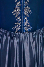 Medaillon-Dirndl - Miniatur 6