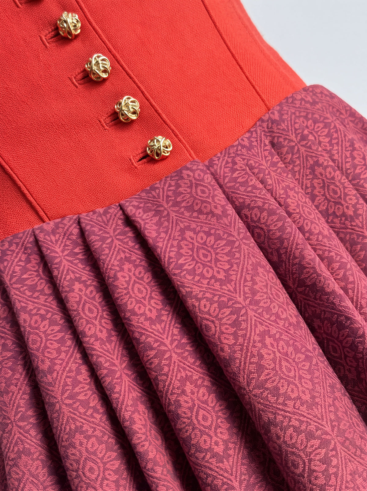 Dirndl with jacquard skirt - Image 2