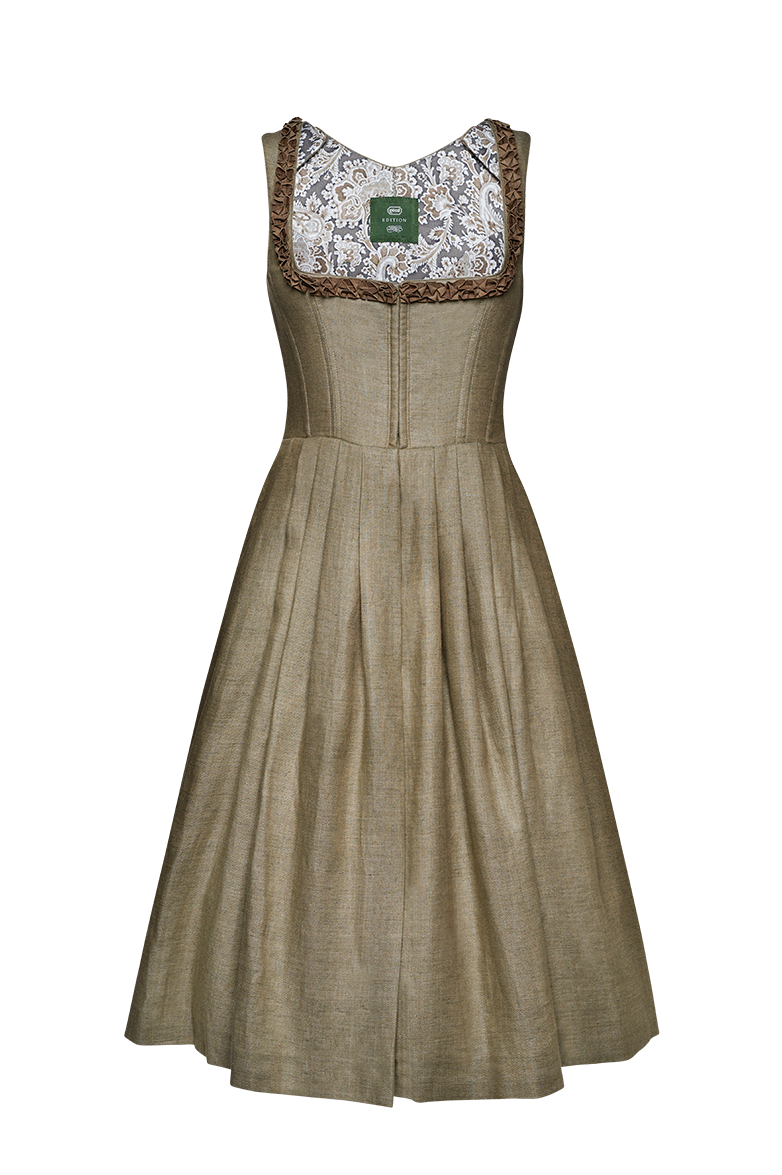 Jagddirndl mit Henndorfer Rüsche - Translation missing: de.products.product.media.image 1