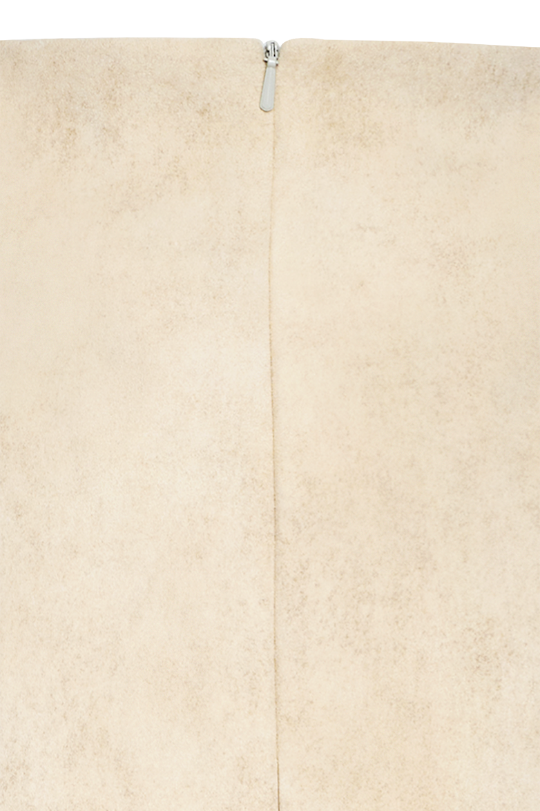 Second skin - Image 4