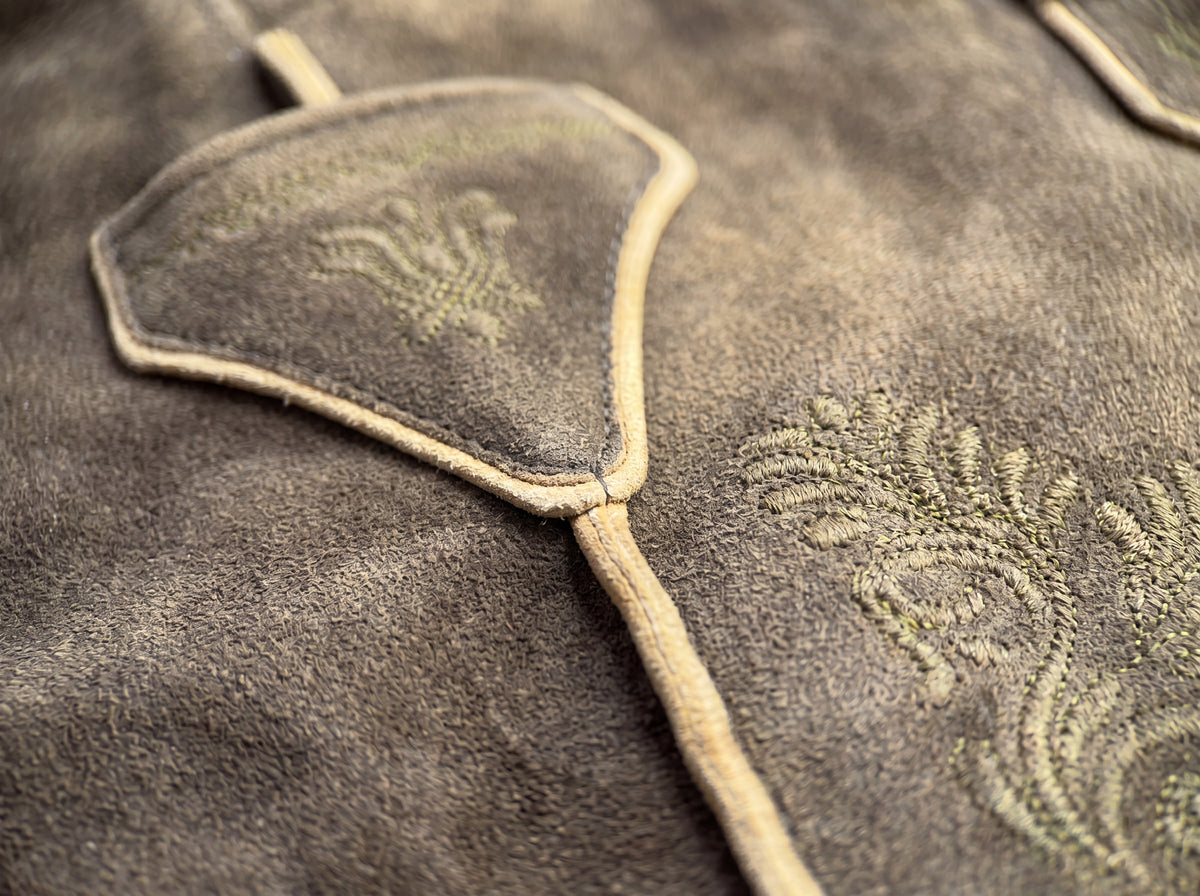 Embroidered Lederhose - Image 4