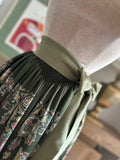 Louise Dirndl apron in pure silk - thumbnail 4