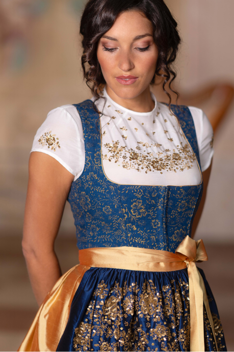 Golddirndl